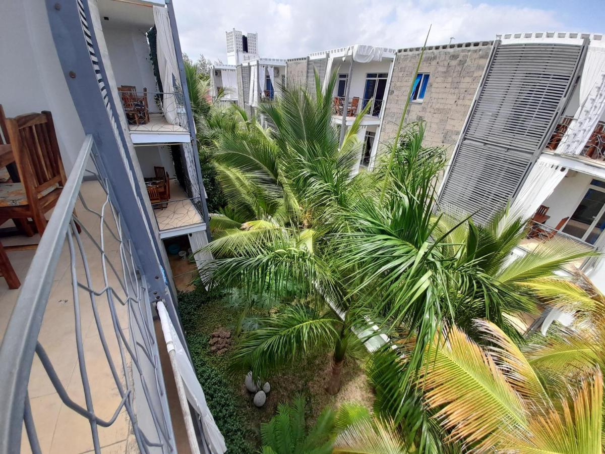 Aqua Resort Diani Beach Exterior photo